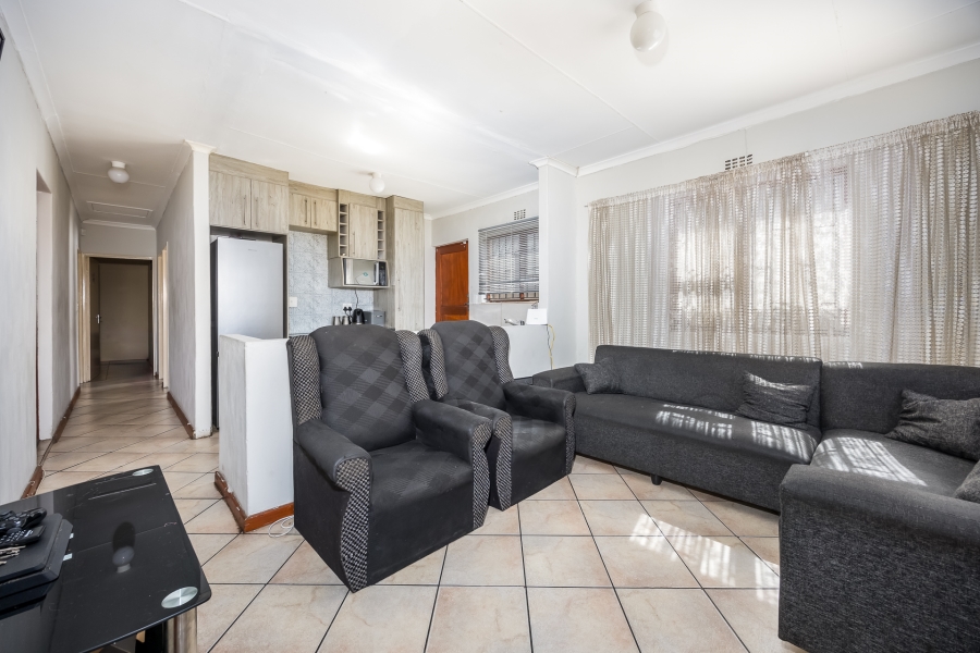 3 Bedroom Property for Sale in Highbury Western Cape